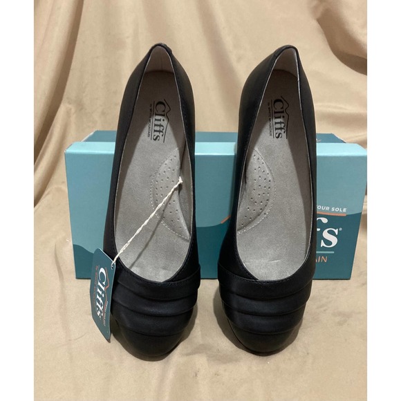 New Women's Cliffs by White Mountain Clara Black Flats Size 8 - Picture 4 of 9
